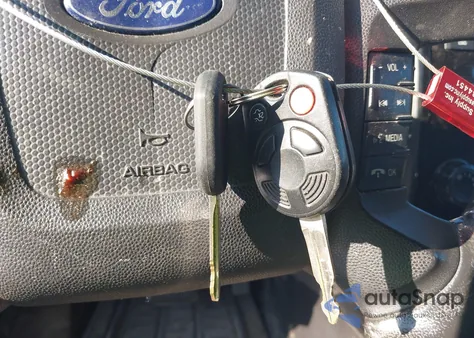 2011 Ford Escape Xlt из США, поврежденный, VIN 1FMCU9D7XBKB43294